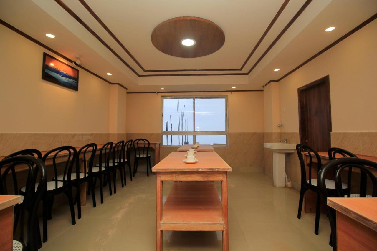 Oyo 12370 Royal Sarava Hotel Darjeeling  Eksteriør billede